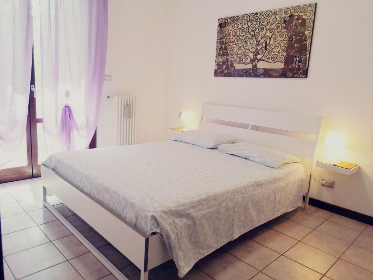 Appartamento Viserba Mare/Fiera ريميني المظهر الخارجي الصورة