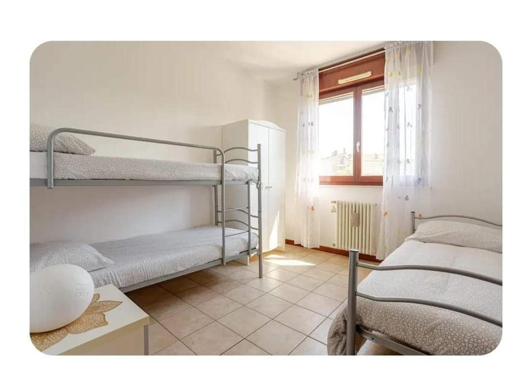 Appartamento Viserba Mare/Fiera ريميني المظهر الخارجي الصورة