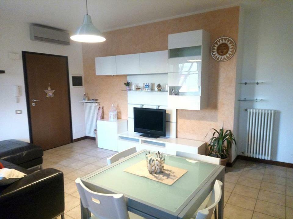 Appartamento Viserba Mare/Fiera ريميني المظهر الخارجي الصورة