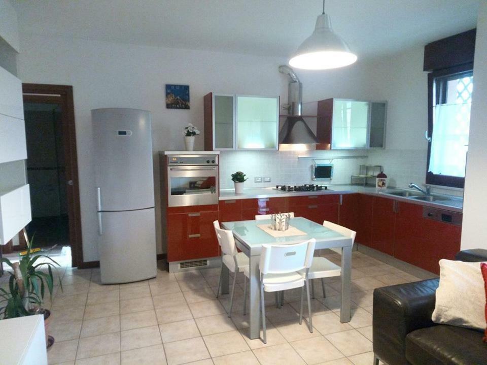 Appartamento Viserba Mare/Fiera ريميني المظهر الخارجي الصورة
